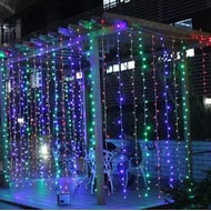 Instalatie de Craciun 3 M x 1 M, Perdea Ploaie Multicolor, 132 Leduri, 8 jocuri de lumini