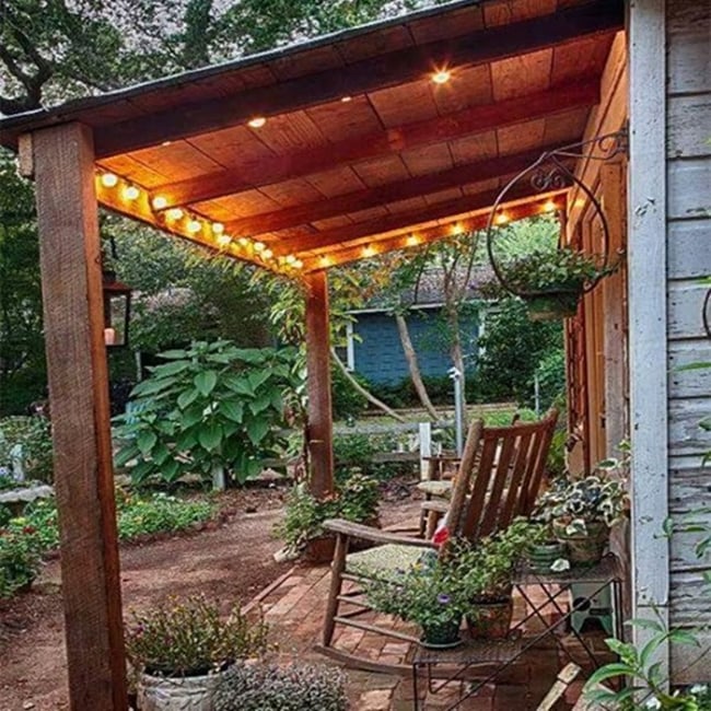 Ghirlanda luminoasa exterior, impermeabila, interconectabila, 5m, 10 becuri, lumina calda tip stroboscop, 2700k, putere 10W, potrivit pentru camping, terasa, gradina