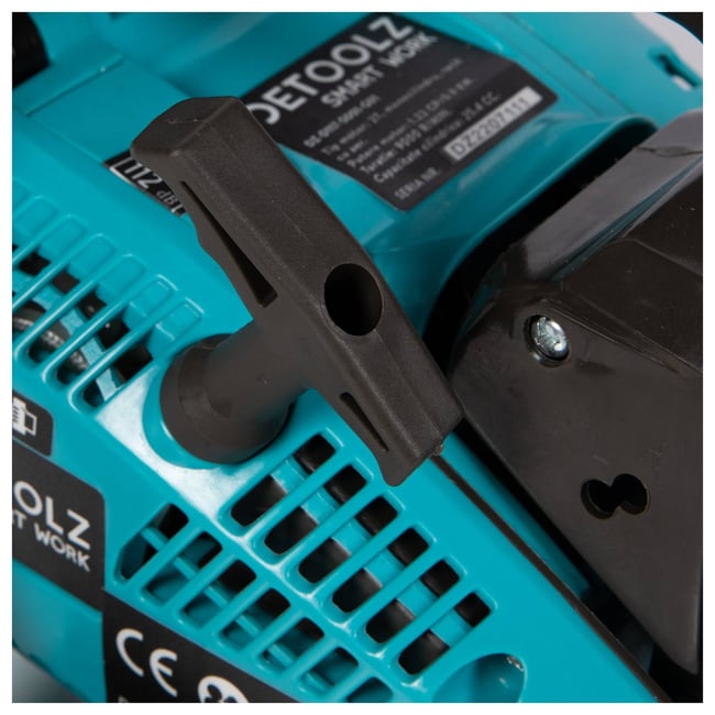 Drujba / motofierastrau pe benzina Detoolz DZ-D117-S001-G01, lungime sina 30 cm, 1.22 CP, 0.9 kW, 4.2 kg