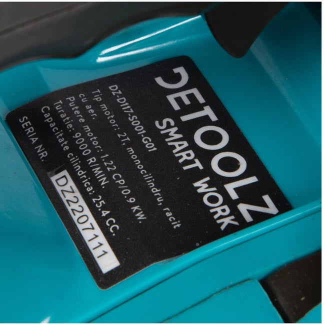 Drujba / motofierastrau pe benzina Detoolz DZ-D117-S001-G01, lungime sina 30 cm, 1.22 CP, 0.9 kW, 4.2 kg