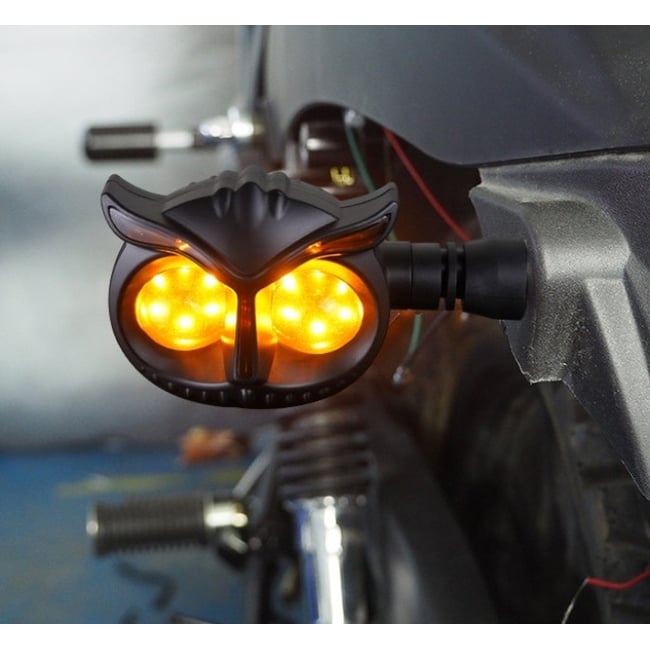 Set 2 semnalizari moto cu led 12V, semnalizare galbena, lumina zi alba, model ZC-MOTOY