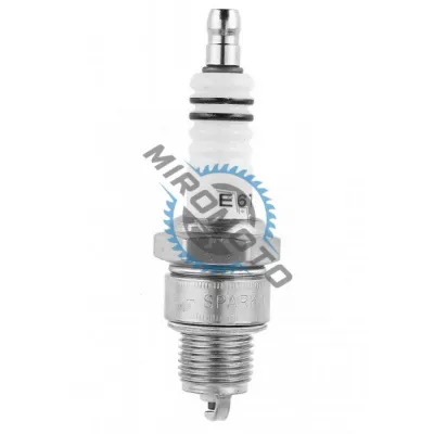 Bujie moto / scuter 2 timpi calota scurta