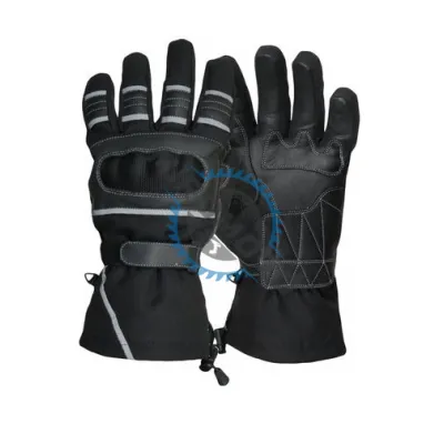 Manusi moto / ATV cu protectii pentru monturi, impermeabile, izolate termic, TITANUS, marimea S Manusi moto / ATV cu protectii pentru monturi, impermeabile, izolate termic, TITANUS, marimea S