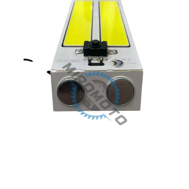 Lampa plafoniera / camping, alimentare 12v, cu magnet, buton on/off, 14w, 160 x 65mm, 96 led Lampa plafoniera / camping, alimentare 12v, cu magnet, buton on/off, 14w, 160 x 65mm, 96 led