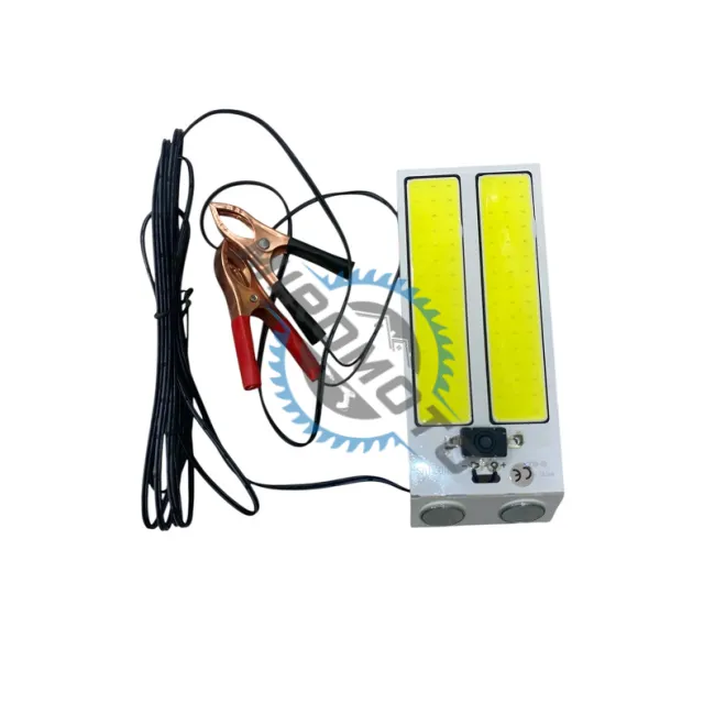 Lampa plafoniera / camping, alimentare 12v, cu magnet, buton on/off, 14w, 160 x 65mm, 96 led Lampa plafoniera / camping, alimentare 12v, cu magnet, buton on/off, 14w, 160 x 65mm, 96 led