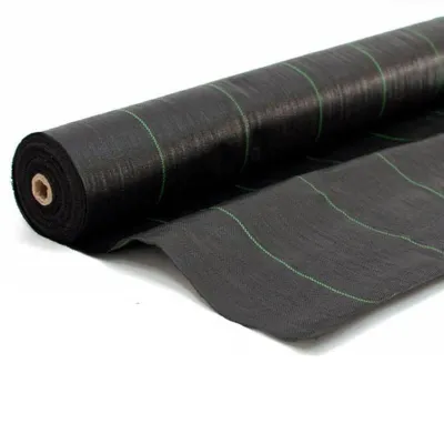 Folie agrotextil, antiburuieni, mulcire, filtru UV, 100 gr/mp, latime 1.5 m, lungime 100 metri Folie agrotextil, antiburuieni, mulcire, filtru UV, 100 gr/mp, latime 1.5 m, lungime 100 metri