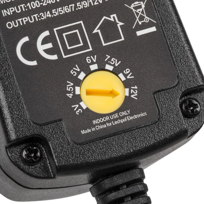 Alimentator stabilizat, tensiune reglabila, 3V-12V DC 600mA, negru